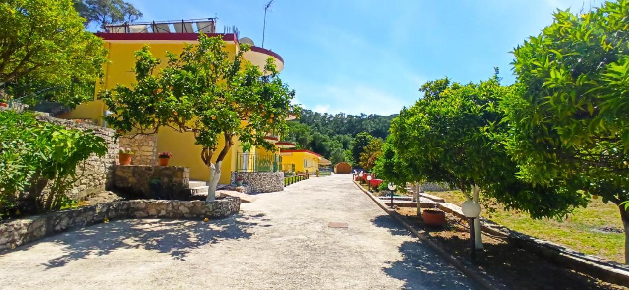 Villa Perkemes Apartments Parga Exterior foto
